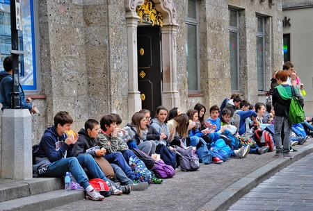 duernsteiner-children-4768404_1920